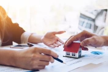 Thông tin liên hệ văn phòng công chứng quận Tây Hồ uy tín